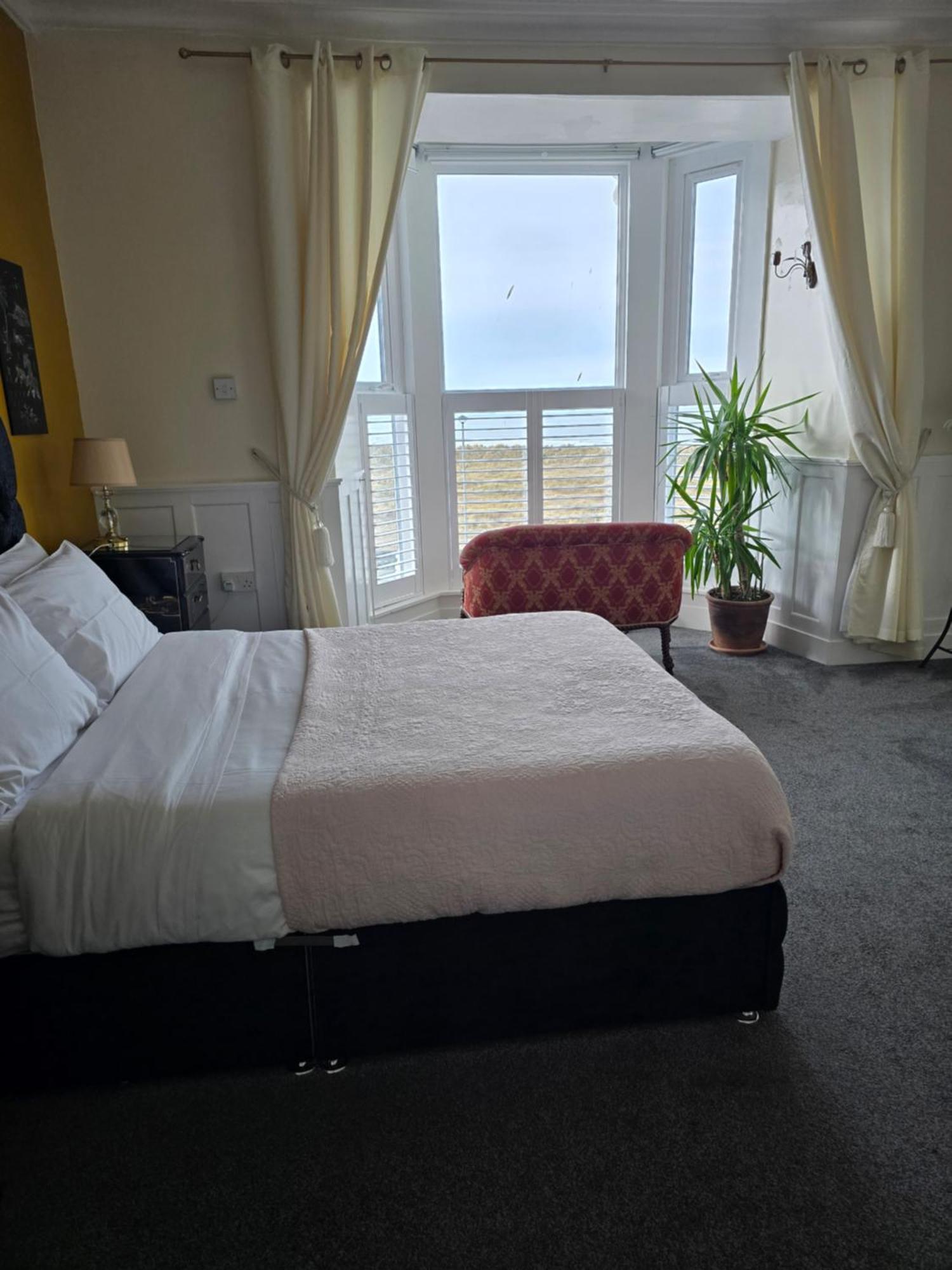 Bluebells Guest House Бармут Экстерьер фото
